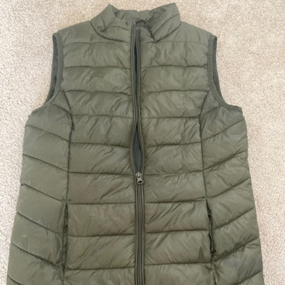🤑FREE add-on- Olive green puff vest